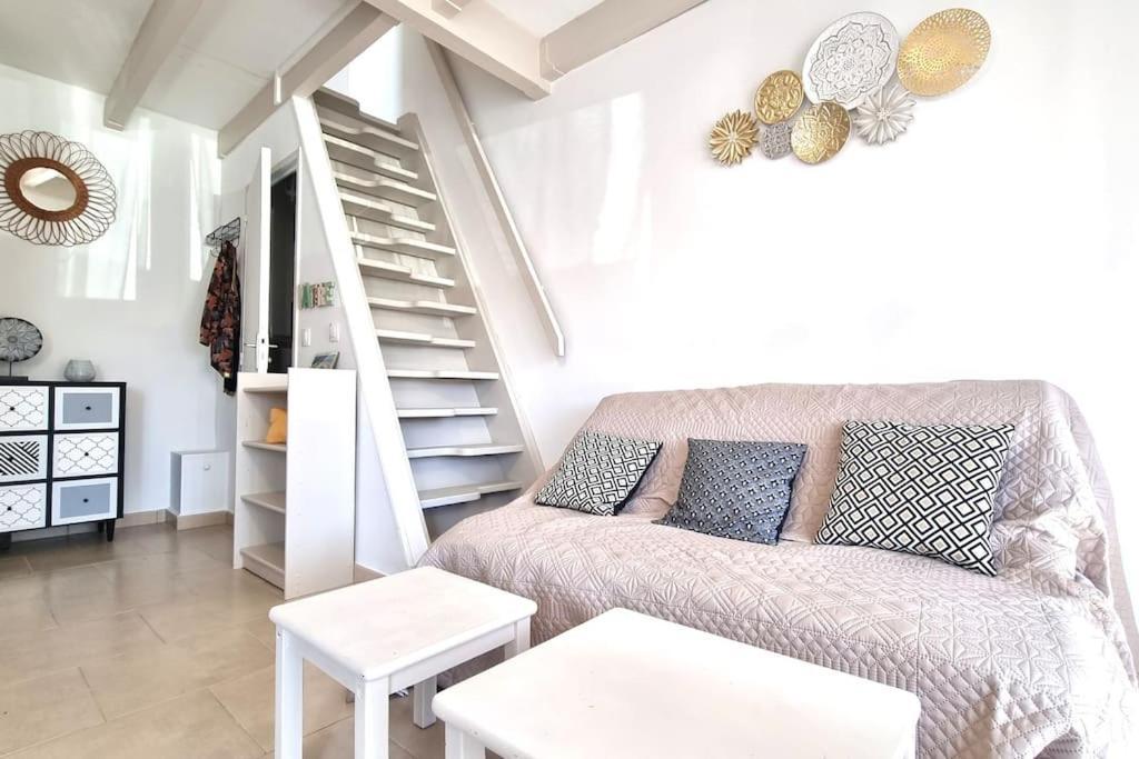 Chez Laura Et Benjamin ! Maison A La Plage Climatisee フロンティニャン エクステリア 写真
